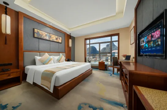 Boyue Hotel (Rongshui Diwang Commercial Pedestrian Street)
