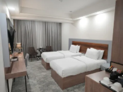 Al-Jadryah Palace Hotels in Baghdad