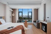 Tingyu Coast Mercure (Dali Xingsheng Bridge Erhai Park) Hotels in Main Urban Area of Dali