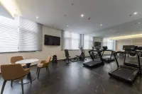 Zhuhai Delai Hotel (Lovers Middle Road Seaside Swimming Pool)
