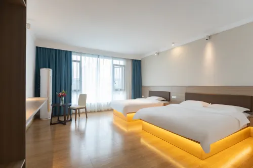 Yunke Riverside Mercure (Liuzhou Sanjiang Drum Tower Fengyu Bridge)