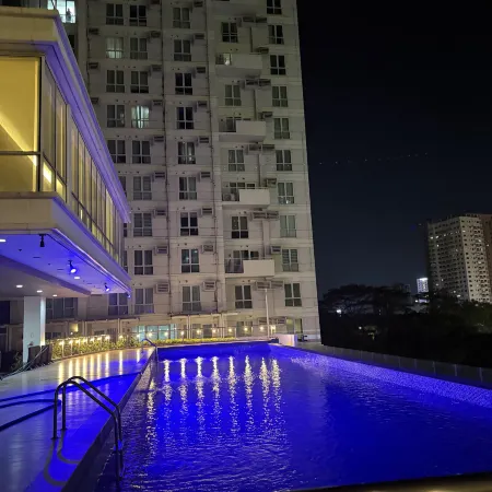 Davao Studio Unit at Abreeza Place Condo Near Mall