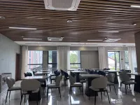 Longshanju Hotel Hotels in Xinyu