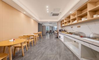 XingDu INTERNATIONAL HOTEL(Near Canton Fair And Free Night Snack
