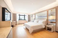 Huayu Hotel