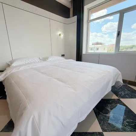 Heishan Yanuo Hotel