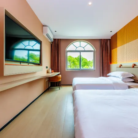 Shell Hotel