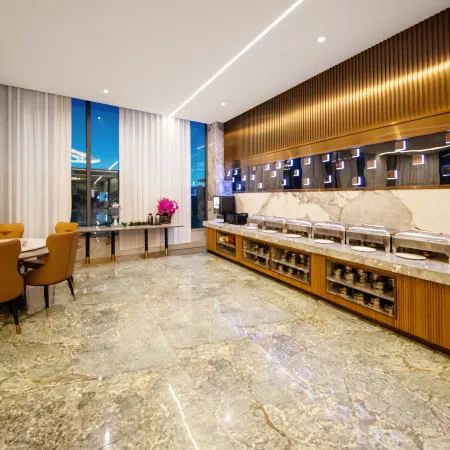 Dege Cangyang Gyatso Love Song Hotel (Manigango)