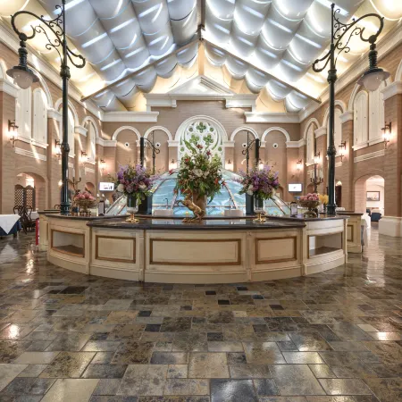 Jinzhou Deshibao Hotel
