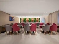 Lavande Hotel (Jinan Daming Lake Chaoran Tower) - 3-Star