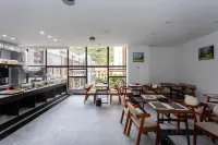 Xingyi Mugui Smart Hotel (Jushan Square DCF)