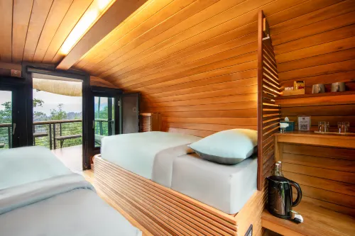 The Rock Lodge - Homestays