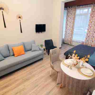Mandarin, location Metro, near Arbat. Rooms