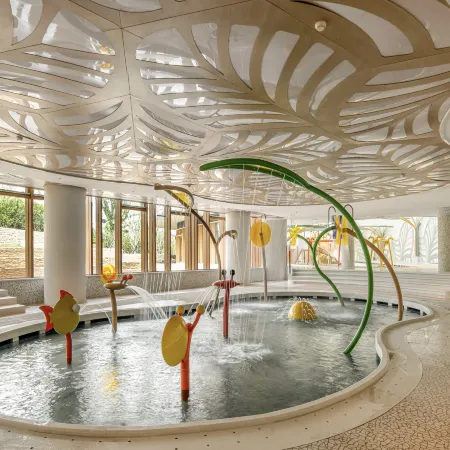 Club Med Joyview Heilongtan Resort