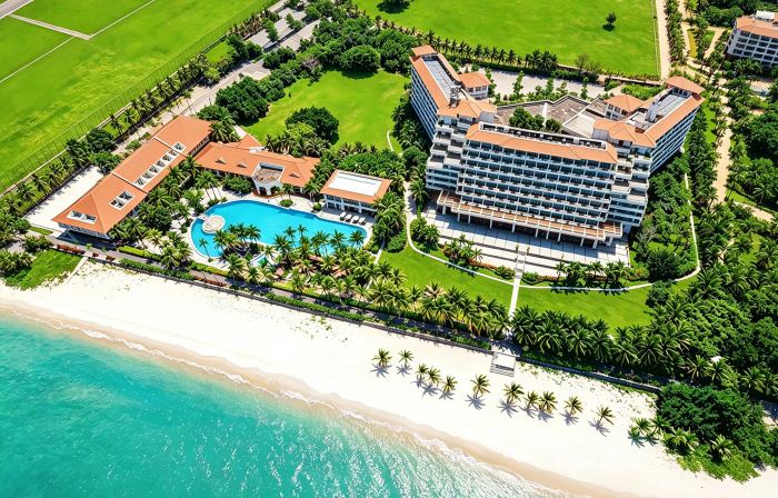 West Coast Resort
