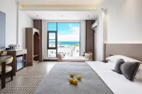 泊汀·AZURE海景酒店（北海銀灘店） - 2星級