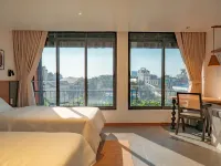 Than Coffee & Homestay 歌劇院附近的飯店