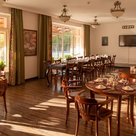 Jipek Joli Hotel