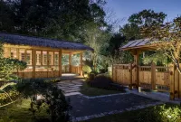 Wuyishan Six Shang · Waterfront Mountains and Beautiful Stays - Villas