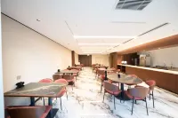Quyang Tiangong Hotel - 2-Star