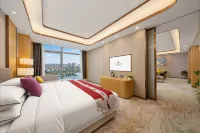 Rezen Longuu Hotel (Dengzhou Municipal Government & Tuanhe National Wetland Park Branch) - موقف سيارات