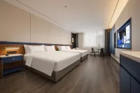 Meihao Hotel (Panjin Railway Station) - Parking