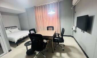 Luopai Homestay (Anning University Town)
