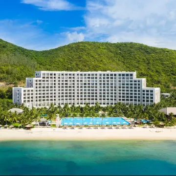 Vinpearl Resort & Spa Nha Trang Bay ヴィンパール・ニャチャン・リゾート周辺のホテル