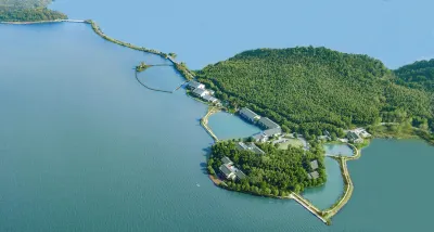 Pingtian Peninsula Hotel Hotel dekat Yangchunling Scenic Area