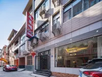 Zhangjiajie Chunlaifeng Inn(Zhangjiajie railway station center bus station branch) Hotels in 