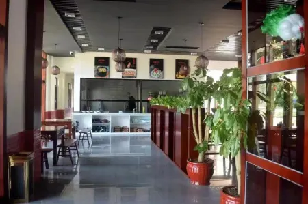 Hongyun Linxi Hotel (Xilai Ancient Town)