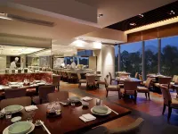 Hyatt Regency Hong Kong, Sha Tin Hotels near MTR Fo Tan Station