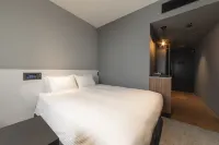 Hotel Keihan Namba Grande Отели в г. Осака