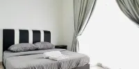 KULAI IOI Mall D'Putra Near JPO Senai Airport - 5-32 Dp