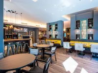 Premier Inn Frankfurt City Centre リービッヒハウス周辺のホテル