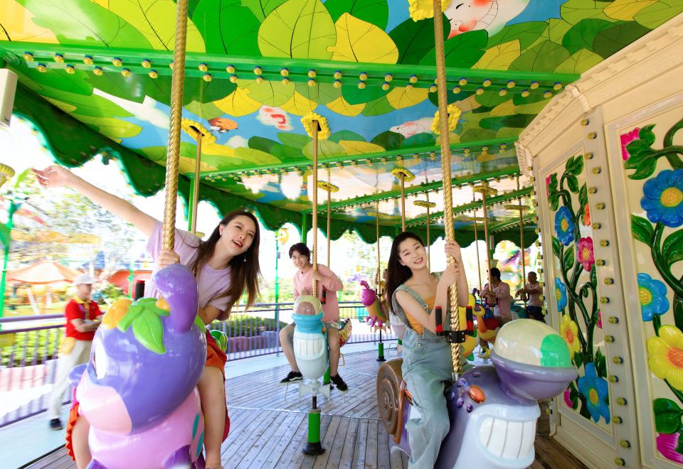 청두 룽촹 화젠거·타쉐 썸네일