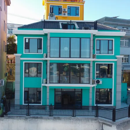 Xingyunli Homestay (Wenzhou Dongtou Colorful Fish Village)