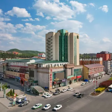 Vienna 3 Best Hotel (Tonghua Railway Station)