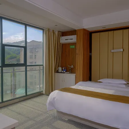 Xinshidai Holiday Hotel