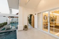 Zenzen Pool Villa - Villas