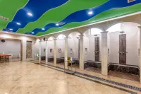 Coconut Lizhi Hotel