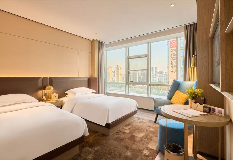 4. 이쟈무플러스 호..