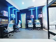 Blue Esports Hotel - Esports