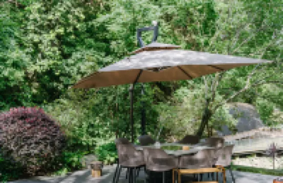 峨眉山荷葉溪谷·Luxe輕奢旅享私湯度假隱舍（熊貓飛拉達店）