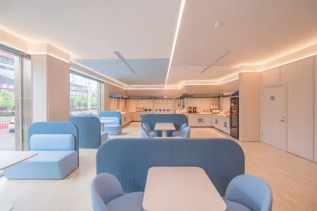 HanTing Hotel (Ninghua South Avenue) Отели рядом с достопримечательностью «Ninghuawanxing Square»