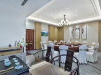 ANATOLE BY LANDISON LONGYOU GUANGHE LONGSHAN SPORTS HOTEL Hotels in Longyou