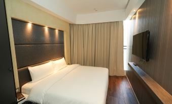 Epoch Hotel