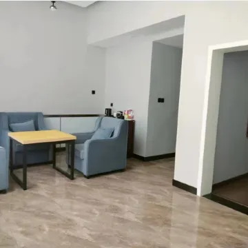 Holiday Inn Hotel