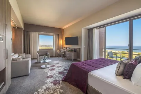 Concorde luxury resort casino