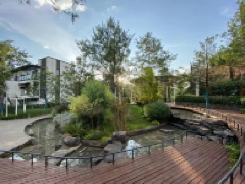 Fuxian Lake Yufan Boutique Homestay (Starry Sky Town)